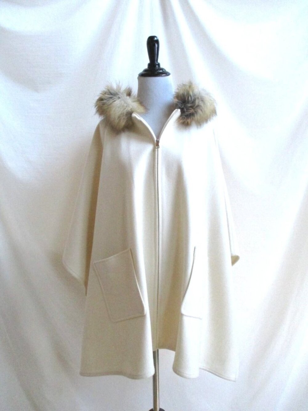 Moda International Size S Victoria's Secret Ivory Wool Hooded Cape Faux Fur